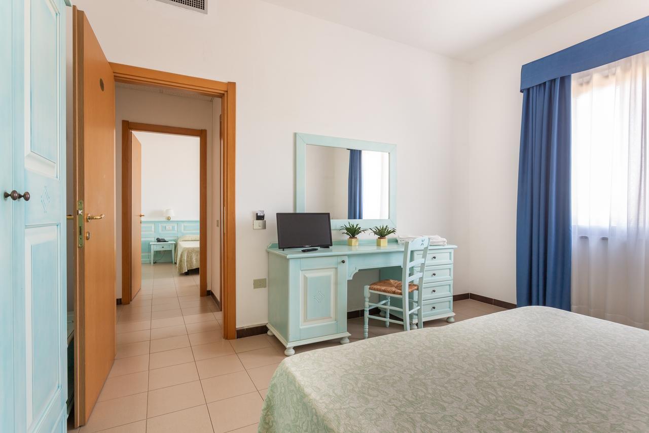 Rodia Inn オリスターノ エクステリア 写真